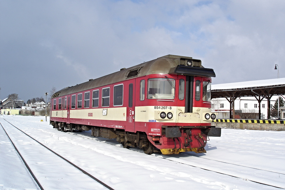 854 207-8