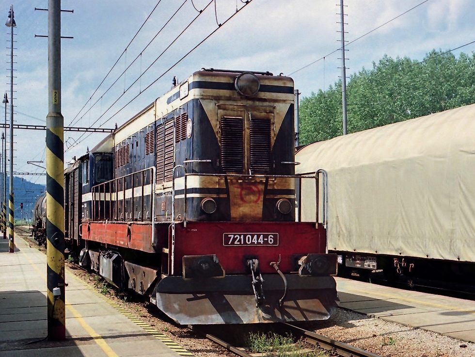 721 044-6