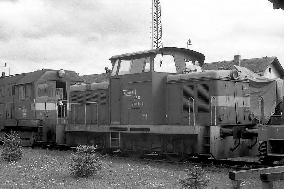 710 041-5