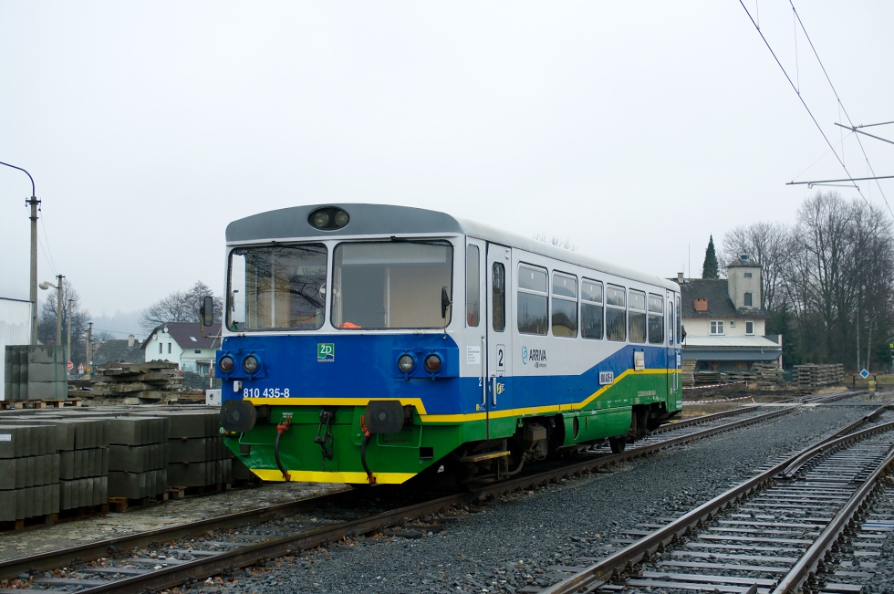 810 435-8