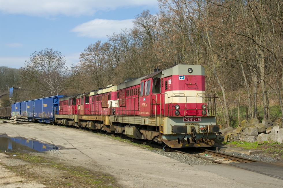 742 013-6