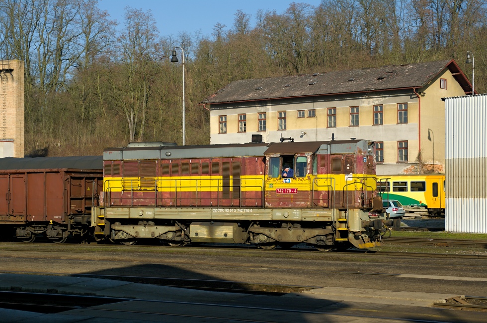 742 170-4