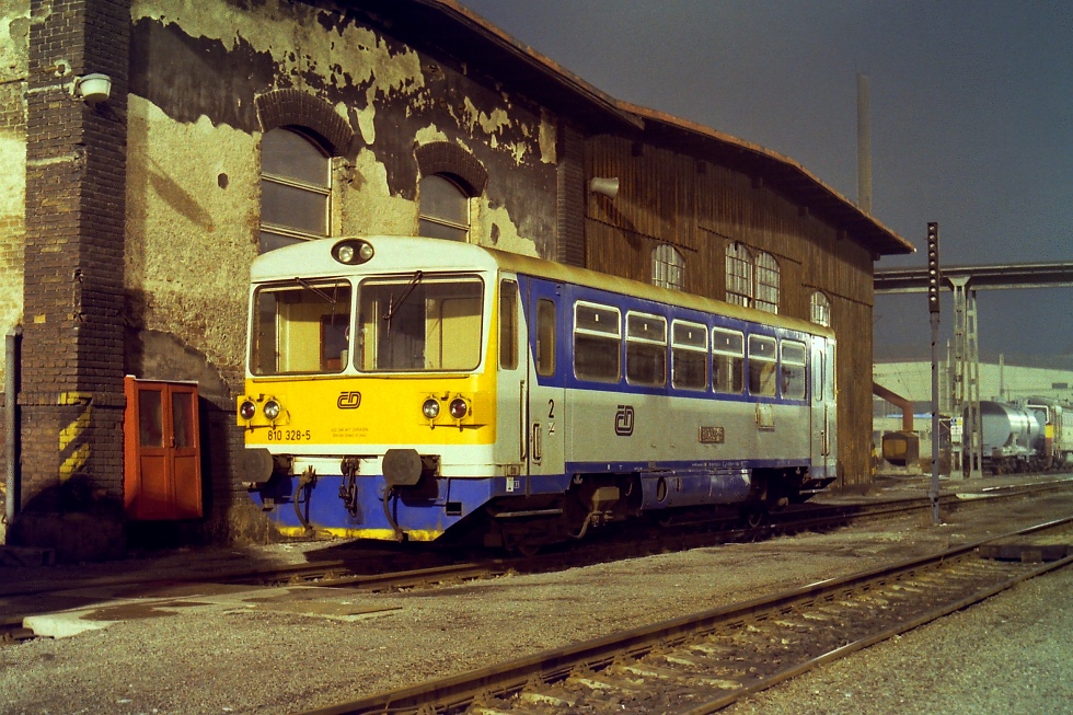 810 328-5