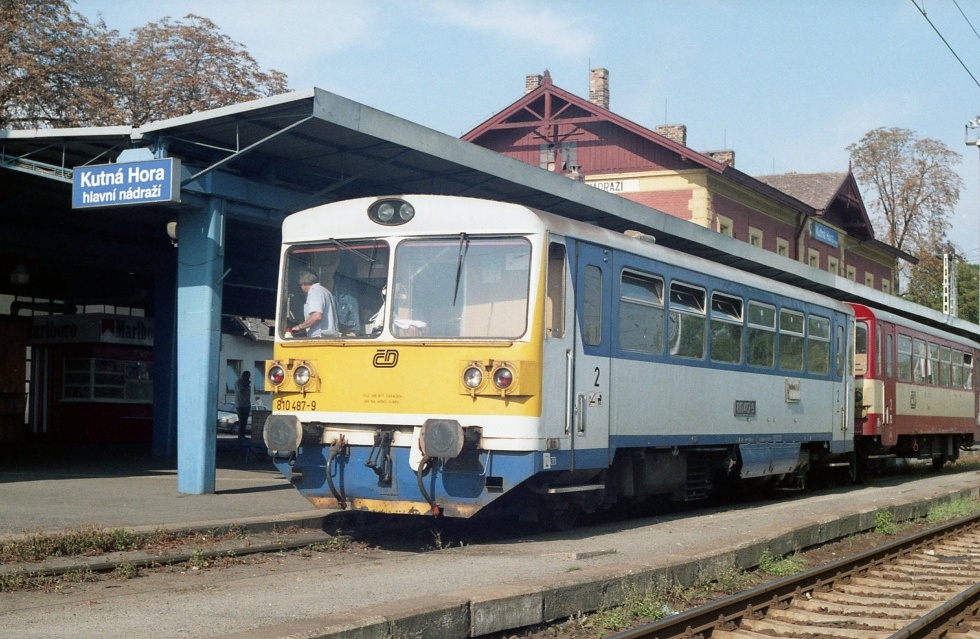 810 487-9