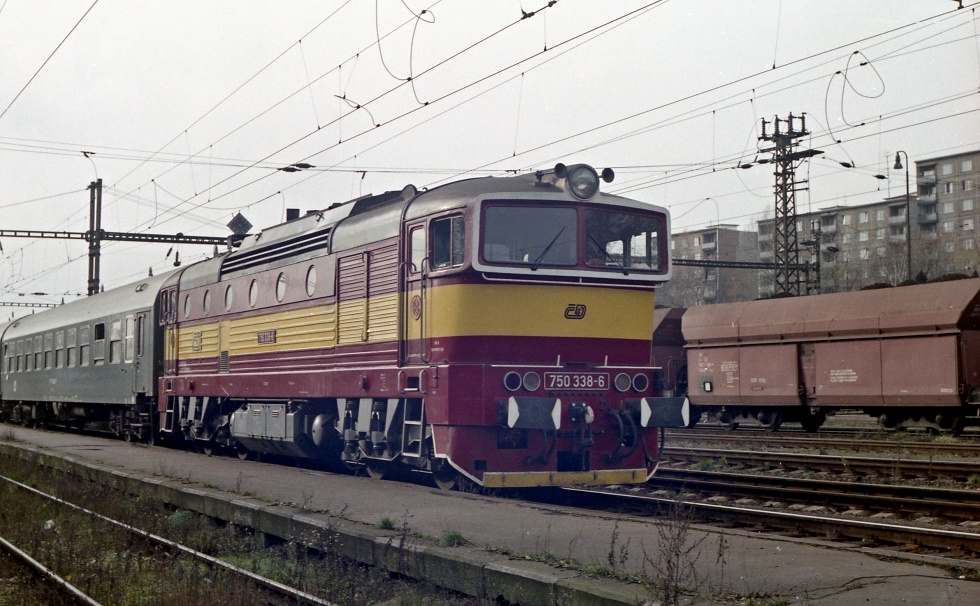750 338-6