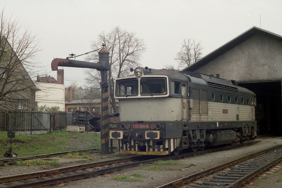 750 386-5