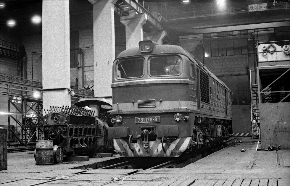 781 178-9