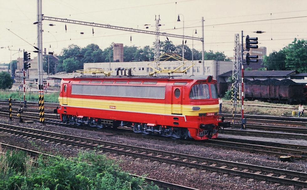 230 084-6
