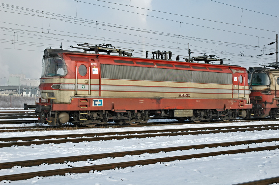 230 084-6