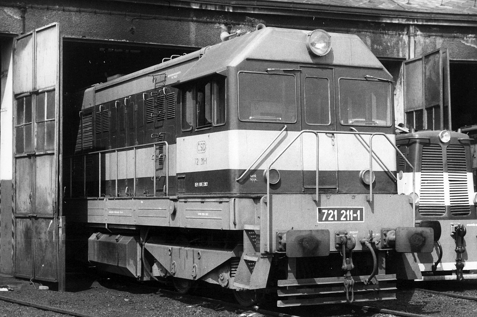 721 211-1