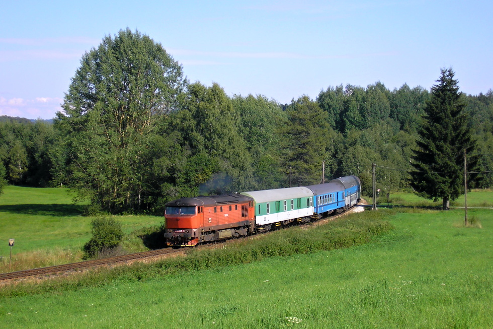 749 252-3
