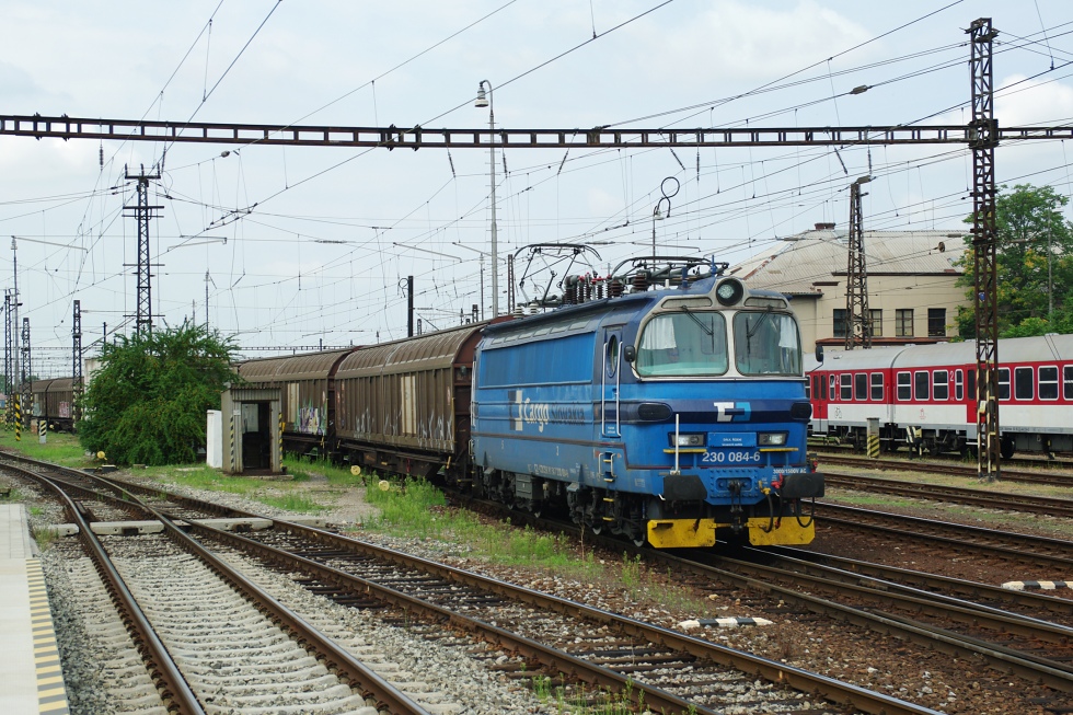 230 084-6