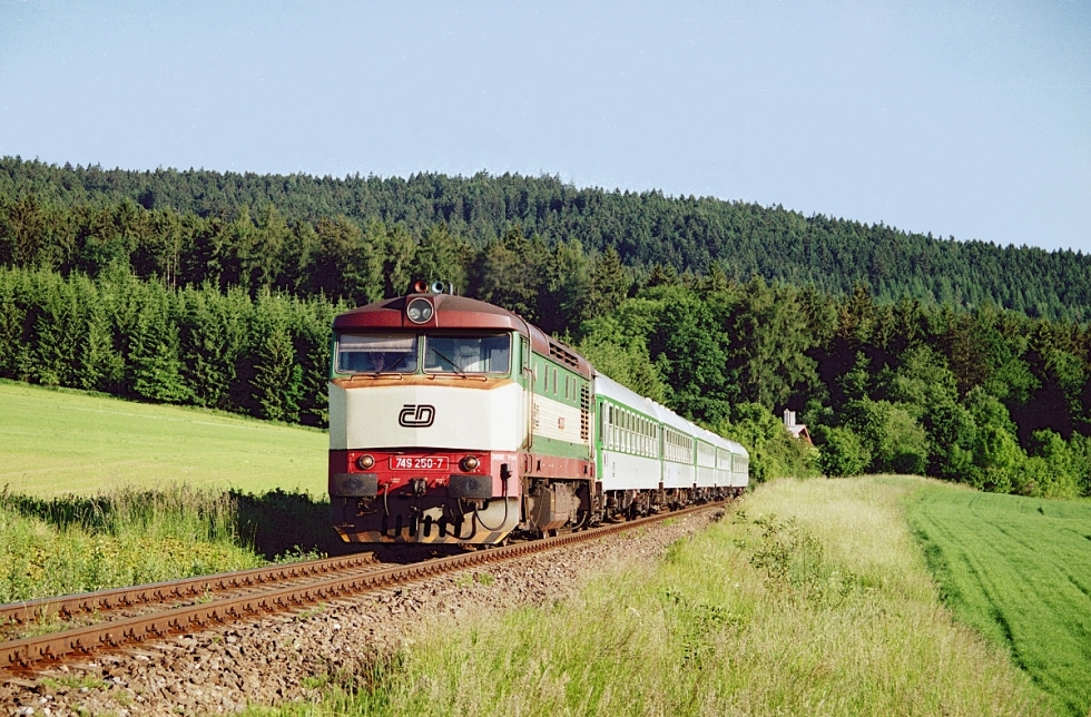 749 250-7