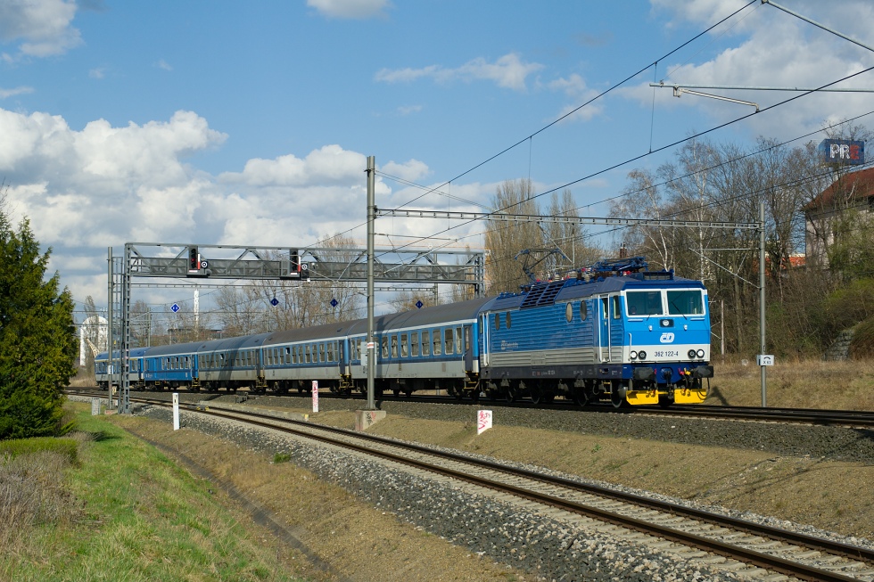 362 122-4