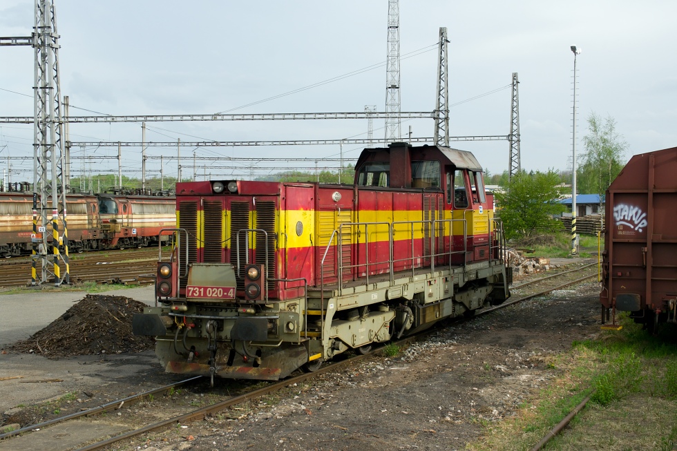 731 020-4