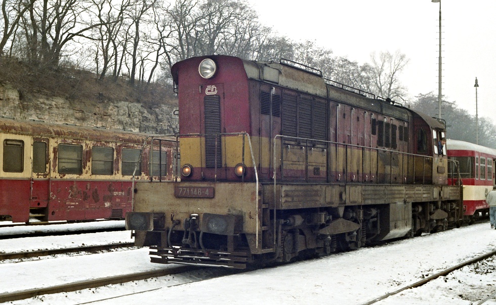 771 148-4