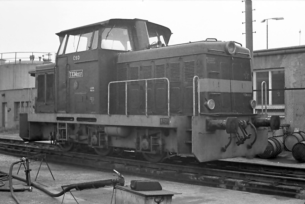 710 037-3