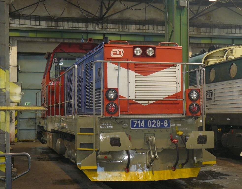 714 028-8