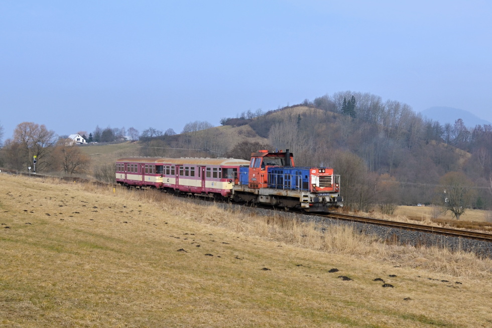 714 014-8