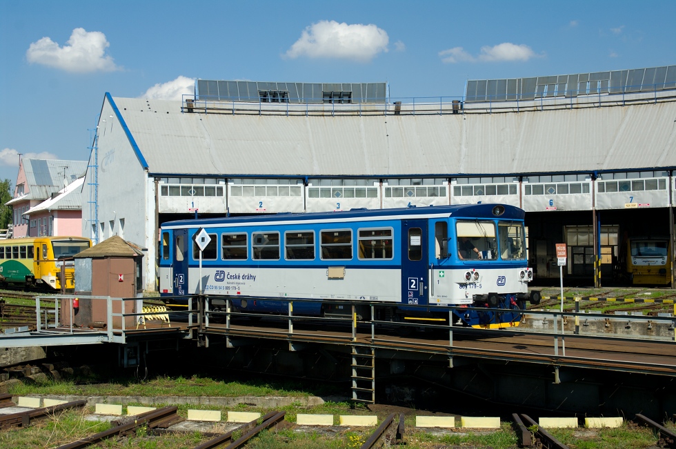 809 179-5