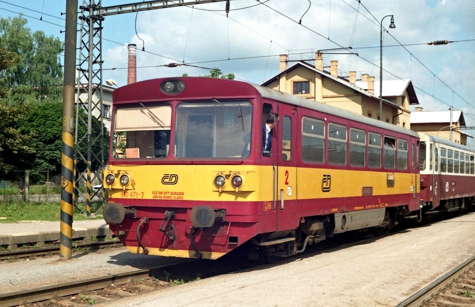 810 471-3