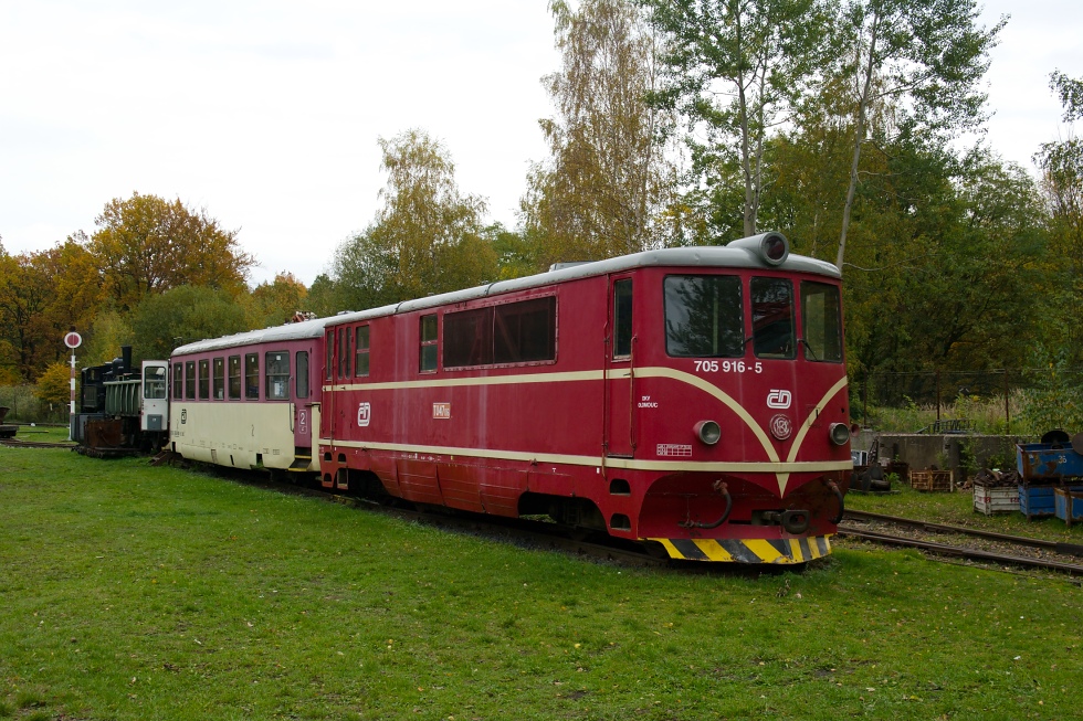 705 916-5