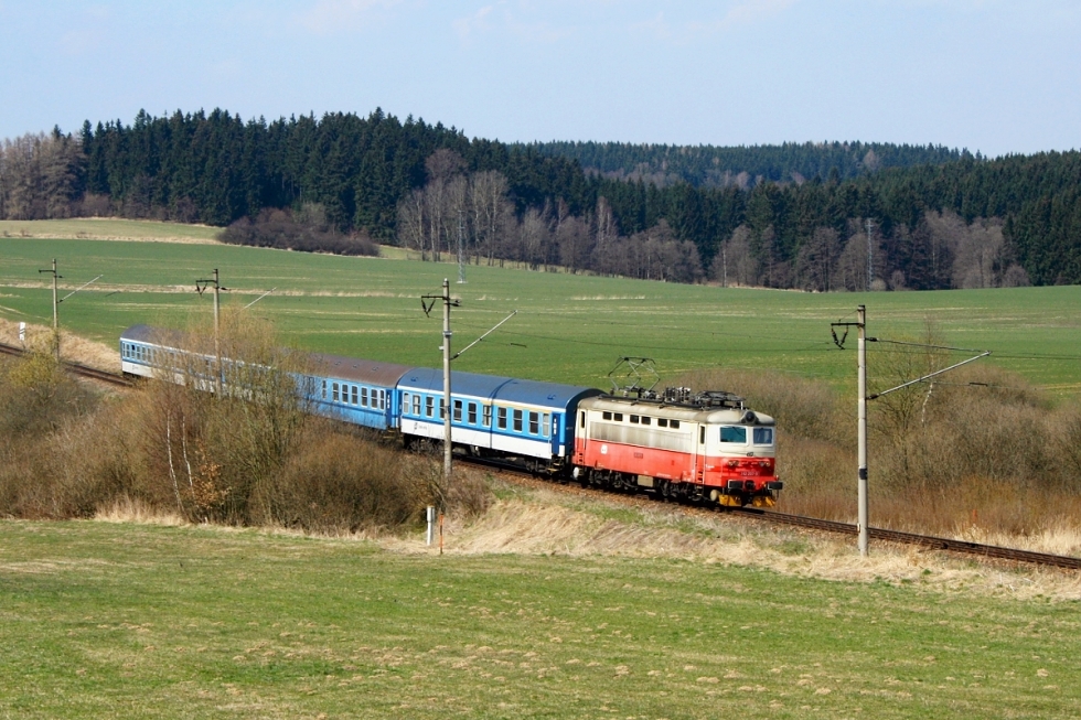242 207-9
