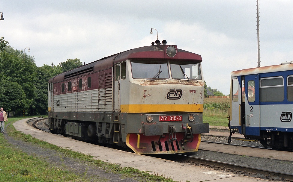 751 315-3
