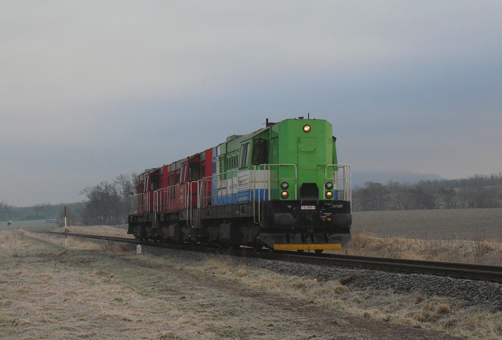 742 009-4