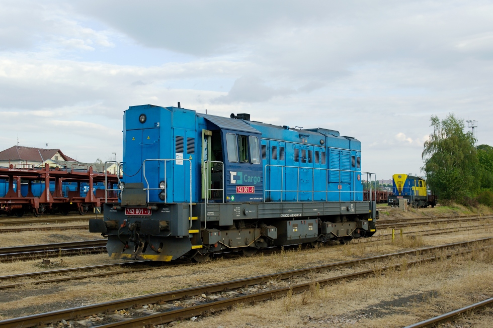 743 001-0