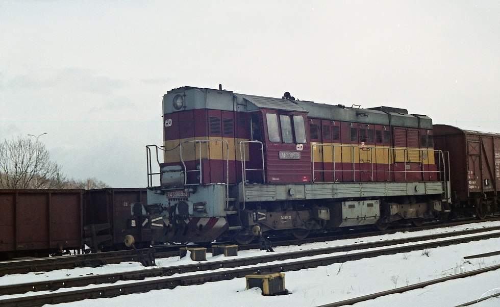 743 009-3