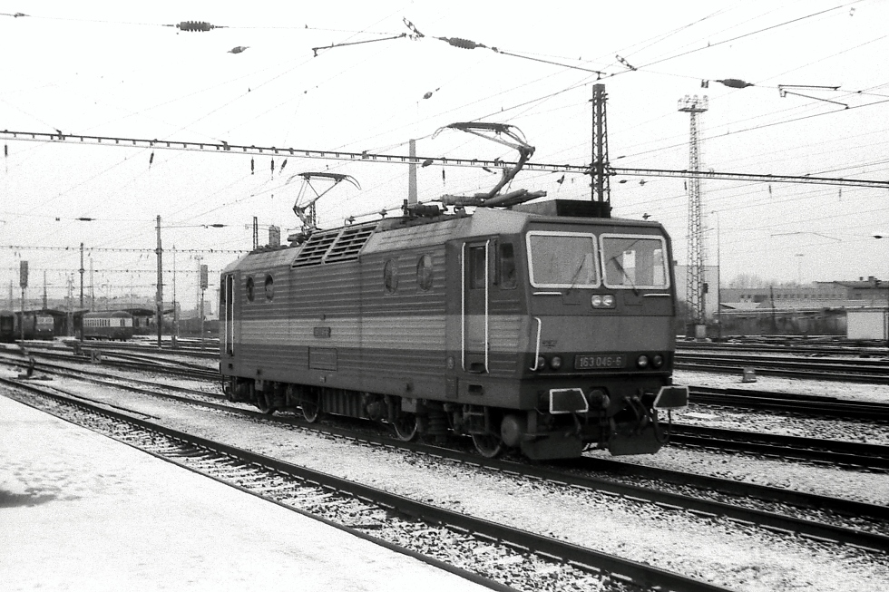 163 046-6