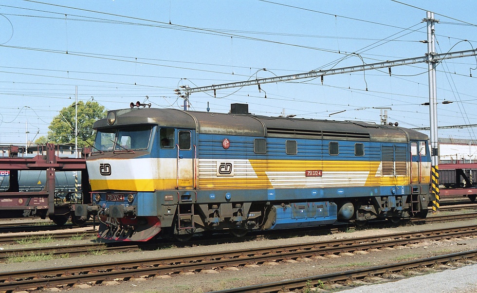 751 372-4