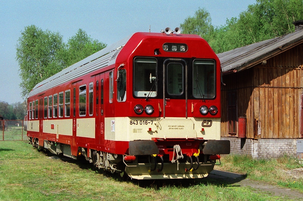 843 016-7