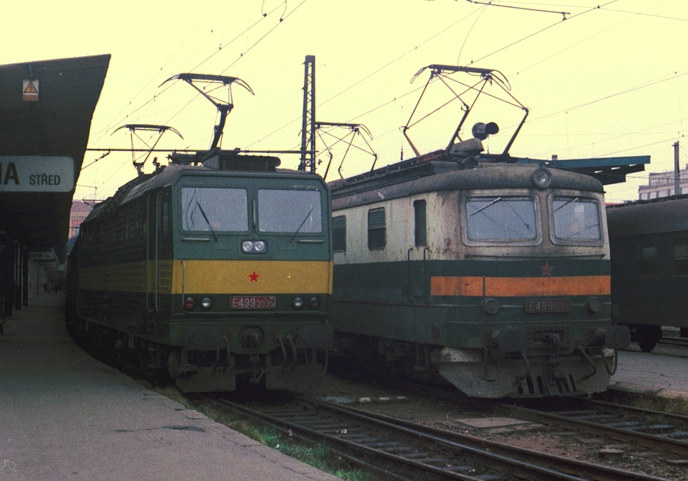 E499.3035
