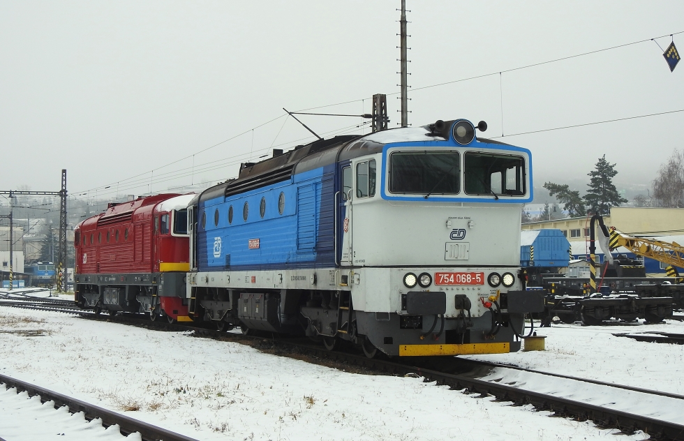 754 068-5