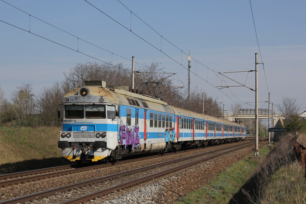 560 027-5