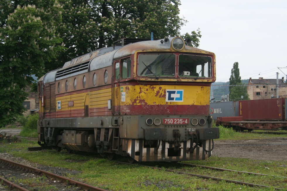 750 235-4