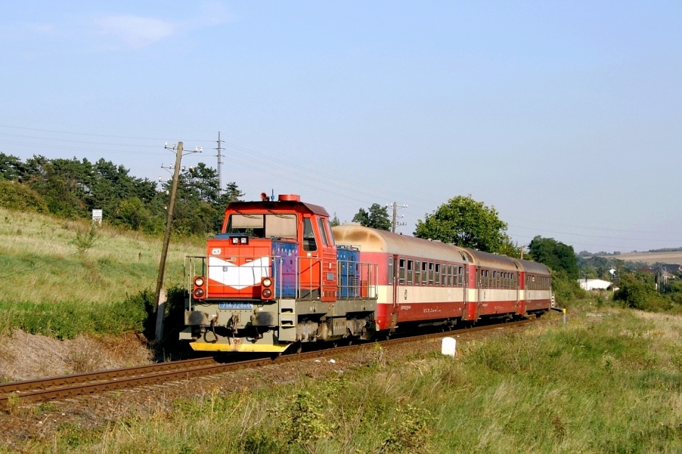 714 228-4