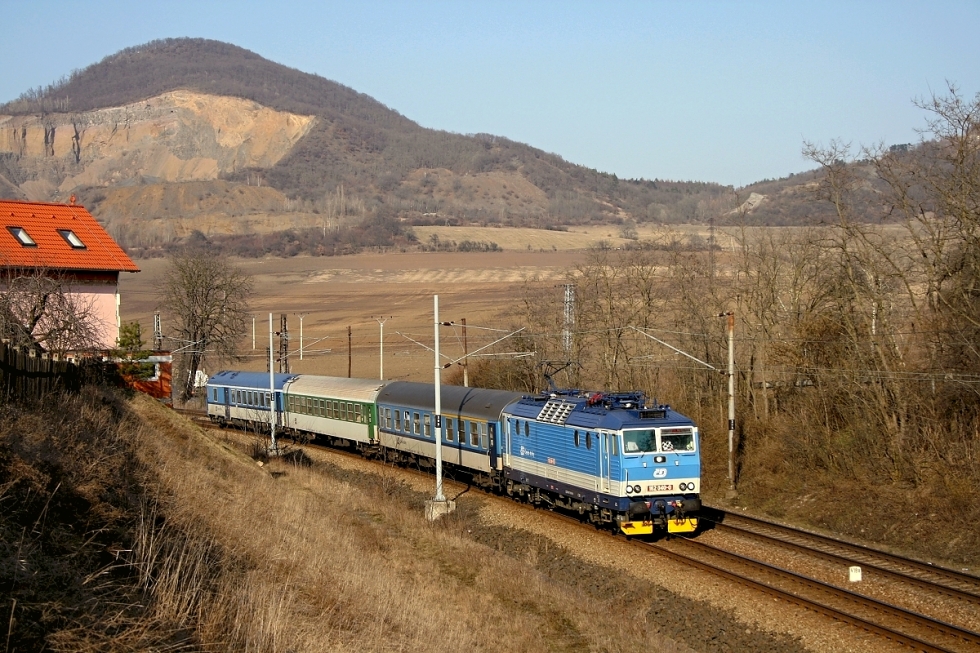 162 040-0