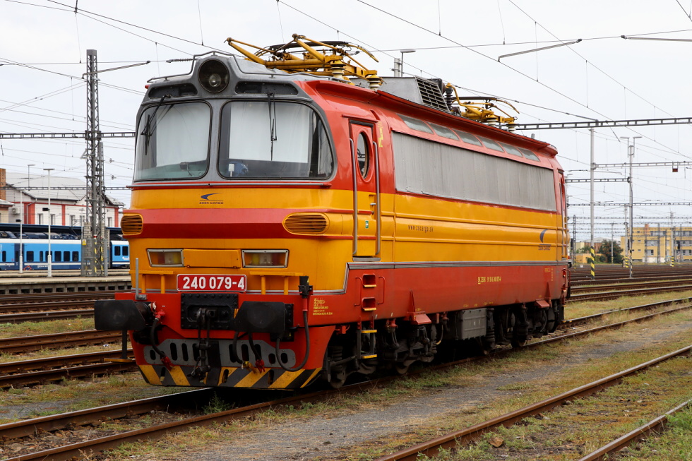 240 079-4