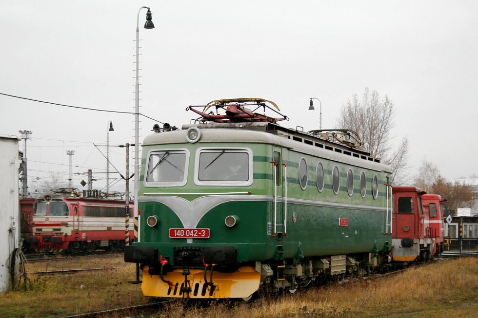 140 042-3