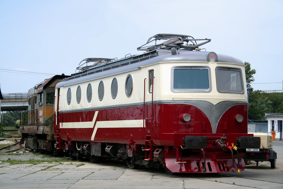 140 076-1