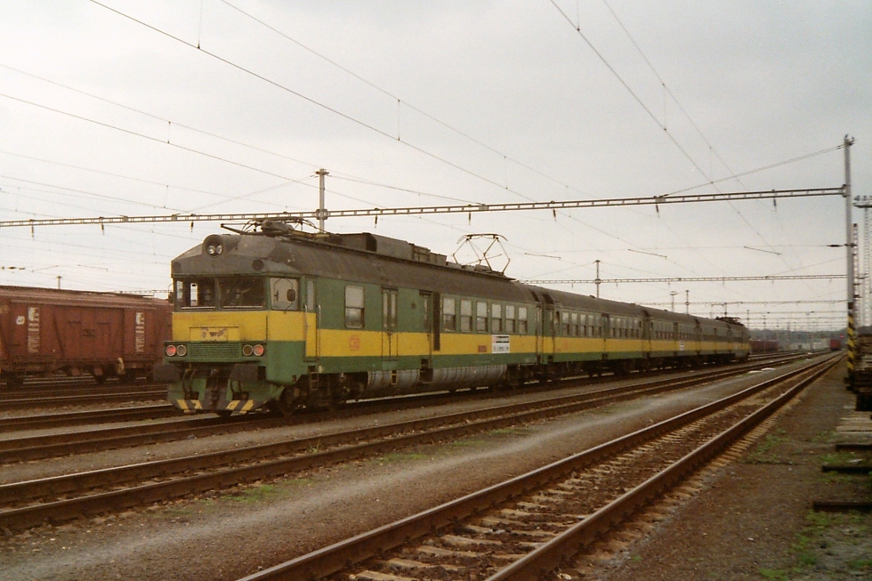 460 064-9