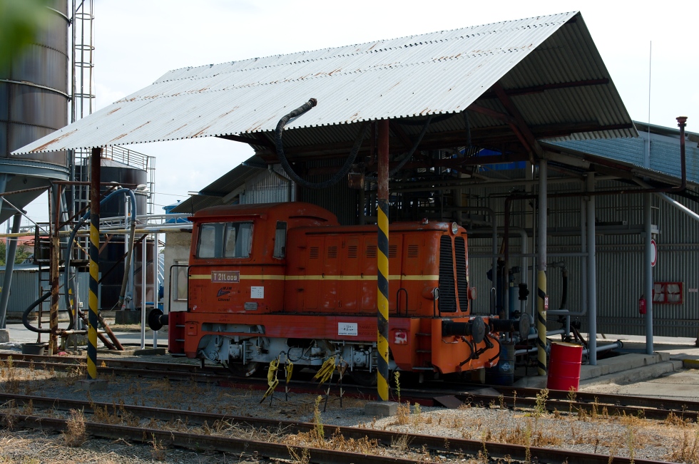 700 009-4