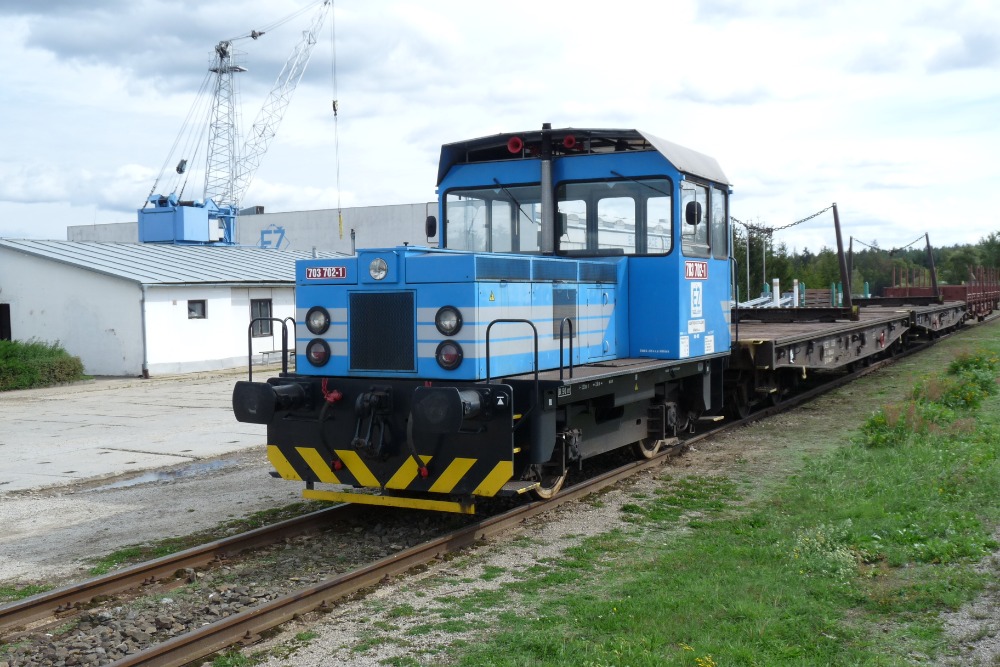 703 702-1