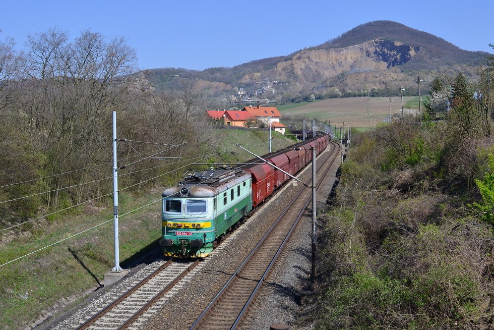 122 004-5