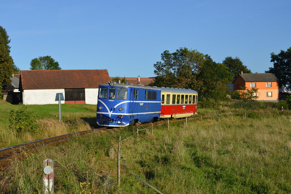 705 915-7