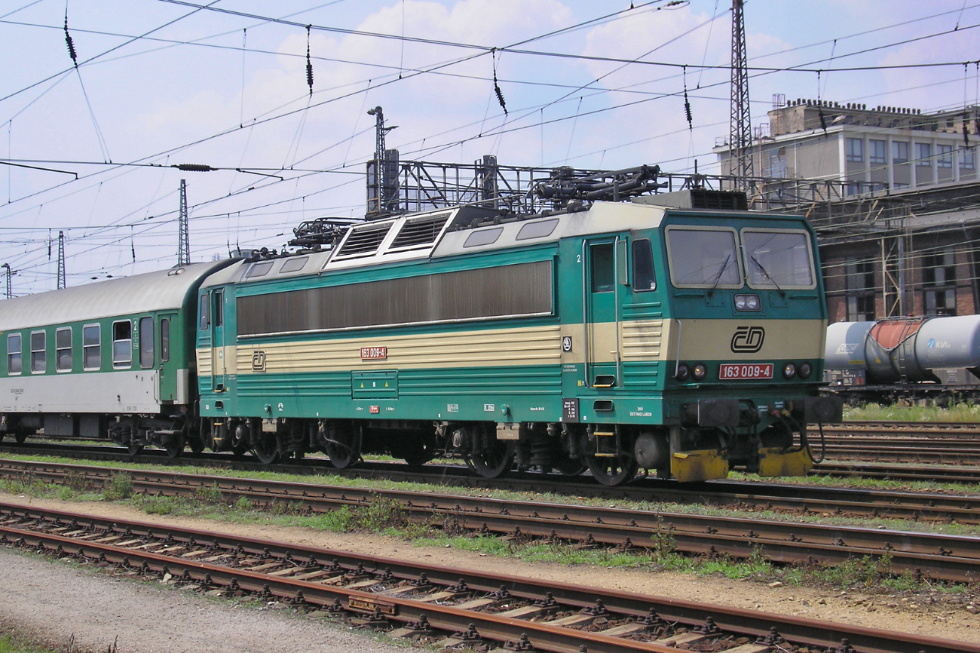 163 009-4