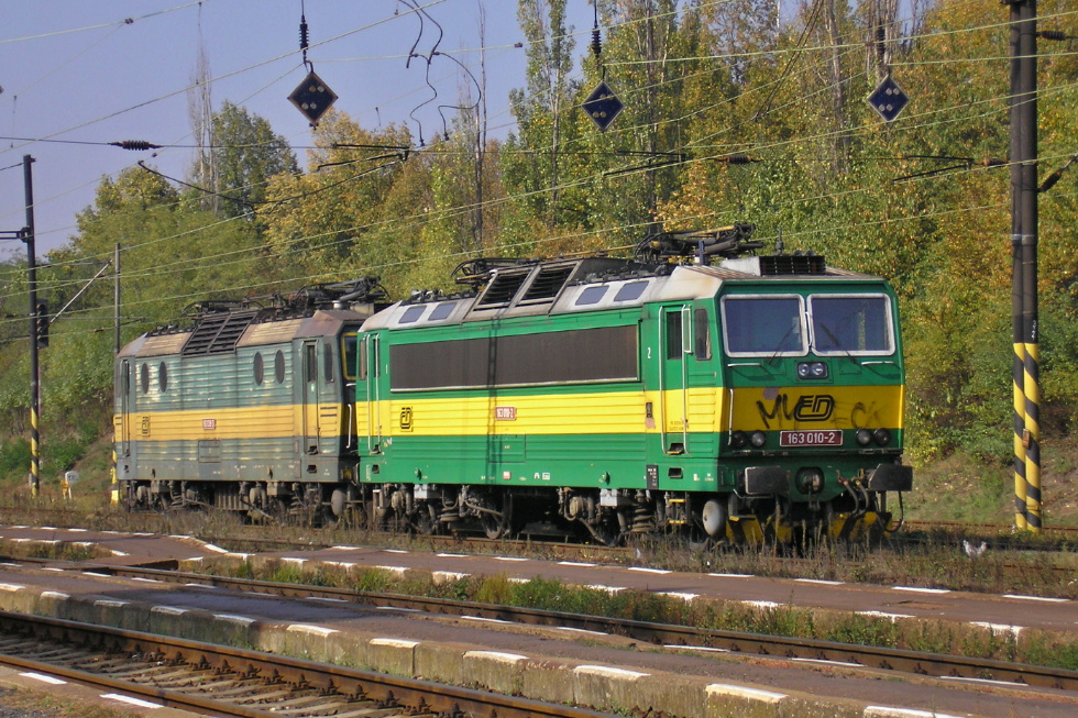 163 010-2